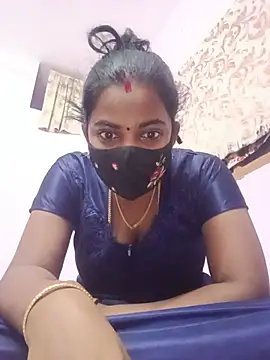 Snapshot of tamilratchasii chatting on June 2026 06:03:02 PM tamilratchasii online show from June 2026 06:03:02 PM