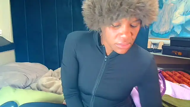 CaramelCandyxx online show from July 2026 06:31:02 AM