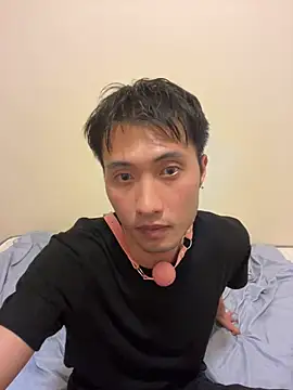 Snapshot of samouass chatting on May 2026 03:18:02 PM samouass online show from May 2026 03:18:02 PM