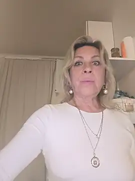 Anabel-456 online show from April 2026 06:46:01 PM