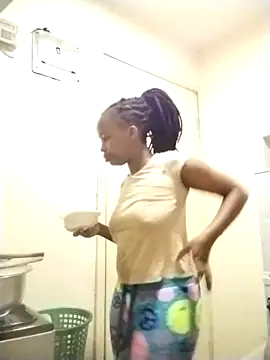 Faithy6789 online show from April 2026 04:09:02 PM