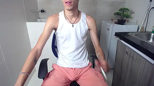 Zamaelprime  online show from April 2026 07:13:02 AM