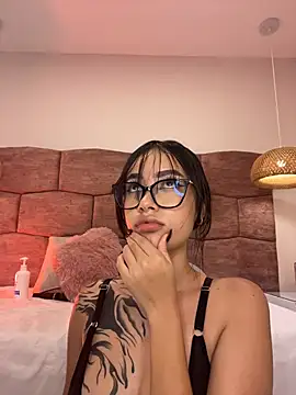 dakotabrowns  online show from March 2026 12:23:02 AM