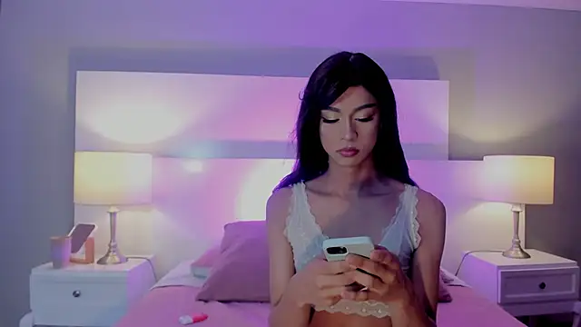 Miss sunshinee online show from April 2026 05:29:01 AM