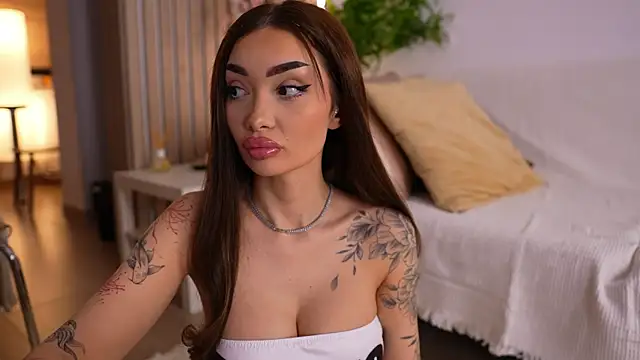 SashaFererra online show from April 2026 06:35:01 PM