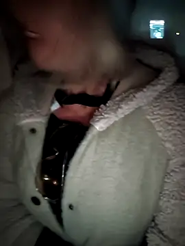 DomMONIKA online show from April 2026 12:04:01 AM