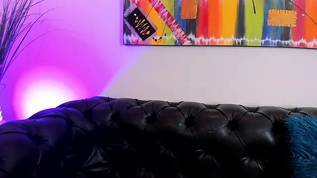 Ally Bu online show from April 2026 08:34:02 PM