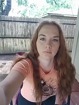 RoxyRedXO12 online show from April 2026 04:56:02 PM