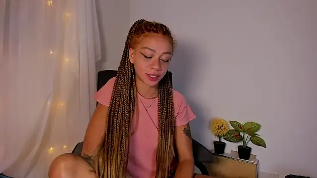 Snapshot of Debora_Rayssa chatting on May 2026 06:40:02 AM Debora Rayssa online show from May 2026 06:40:02 AM