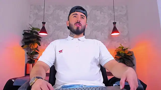 martin foster  online show from April 2026 04:10:02 AM