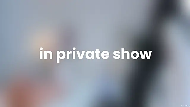 LilyReina online show from April 2026 07:58:02 PM