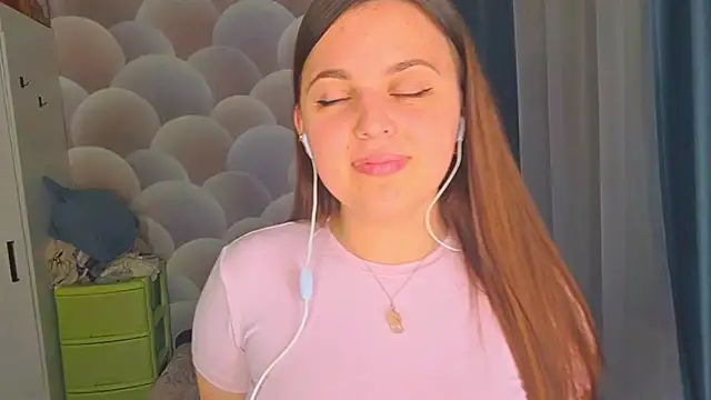 AnnaSpirit online show from April 2026 04:56:02 PM