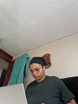 scarlett  2 online show from April 2026 03:16:01 PM