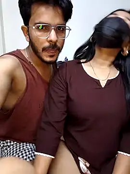 MIDNIGHT STAR110 online show from April 2026 06:16:01 PM