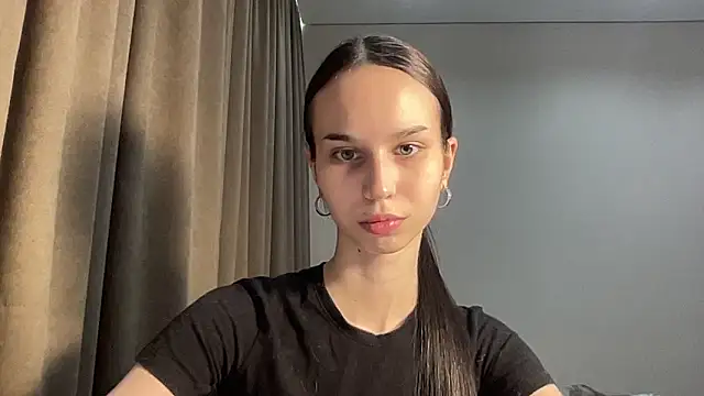 sparkmuse online show from April 2026 08:51:01 PM