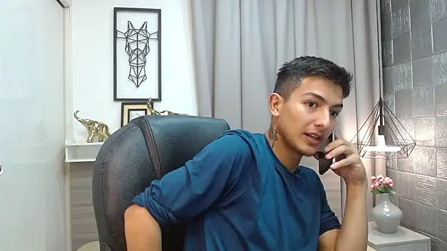 CaballeroNocturno  online show from April 2026 01:03:01 AM