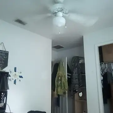 tainted95 online show from April 2026 02:02:02 PM