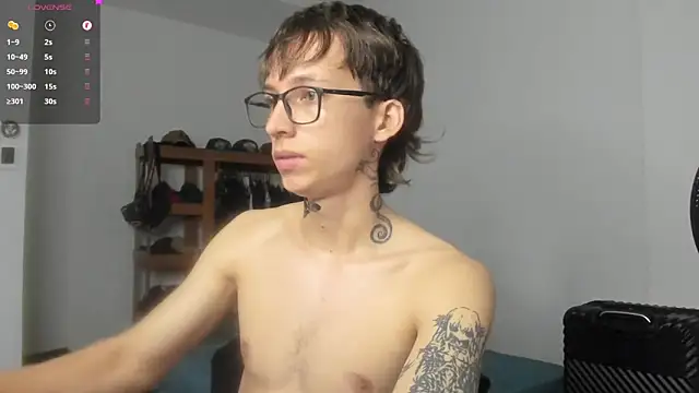 xam winn online show from April 2026 04:25:01 PM