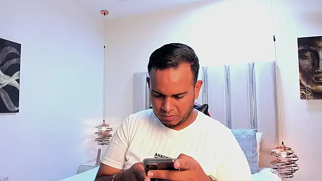 Jay Dusk online show from April 2026 03:54:02 AM