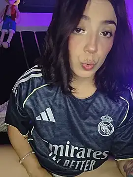 Summi10L online show from June 2026 01:05:01 AM