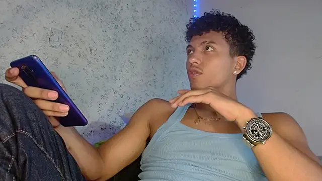 tonydesire  online show from April 2026 08:53:02 PM