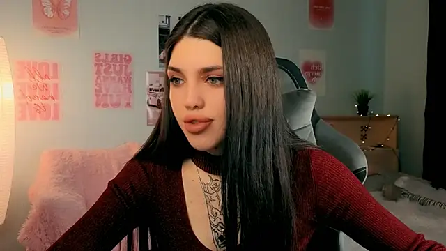 molly rettyy online show from April 2026 04:32:02 AM