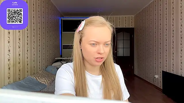 LolaZola online show from April 2026 08:07:01 AM