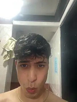 Snapshot of nico_herrera__ chatting on June 2026 02:01:01 AM nico herrera online show from June 2026 02:01:01 AM