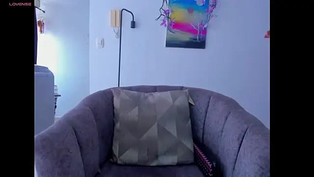 bypeach online show from April 2026 03:28:01 PM