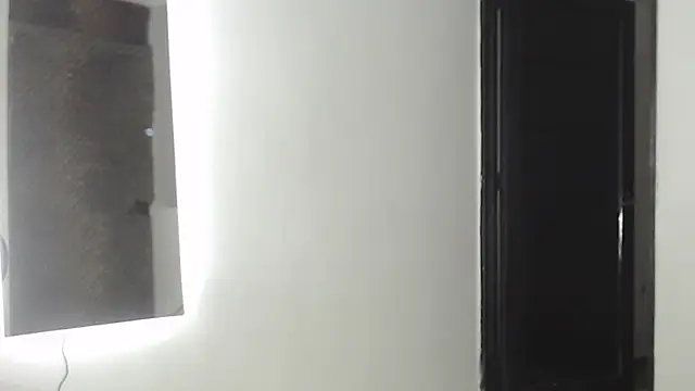 Snapshot of MissDolluxe chatting on July 2026 02:25:02 AM MissDolluxe online show from July 2026 02:25:02 AM