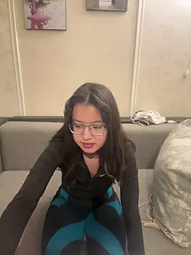 Z Milll online show from April 2026 04:55:01 PM