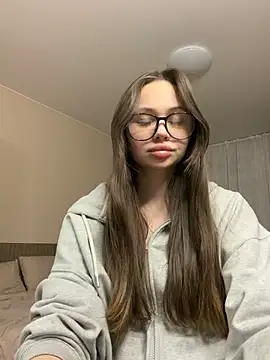 NIKAGPT online show from April 2026 07:52:01 PM