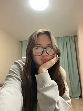 NIKAGPT online show from April 2026 07:08:02 PM