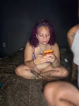 SHY QUINN online show from April 2026 09:15:01 PM