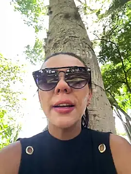 SofiParma online show from April 2026 07:23:02 PM