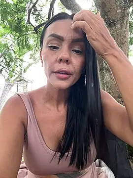 SofiParma online show from April 2026 07:39:02 PM