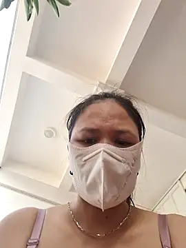 Yummy 9x online show from April 2026 01:09:02 AM