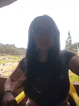 Snapshot of martina_7 chatting on June 2026 08:33:02 PM martina 7 online show from June 2026 08:33:02 PM
