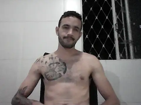 NoxxVx online show from April 2026 01:11:01 AM