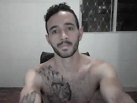 NoxxVx online show from April 2026 01:11:02 AM