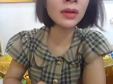 Lyna 2k online show from April 2026 02:55:01 AM