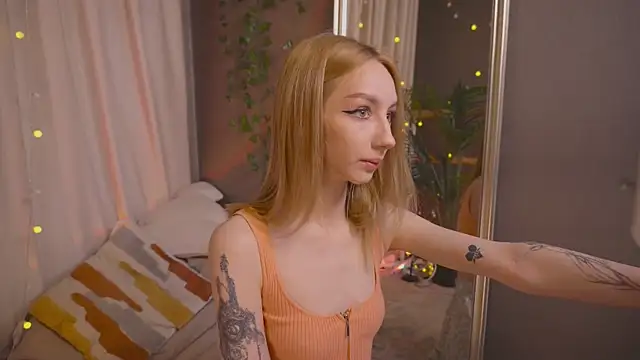 Melrose  online show from April 2026 08:53:02 PM