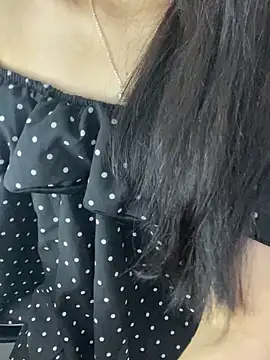 Annie nii online show from April 2026 12:00:01 AM