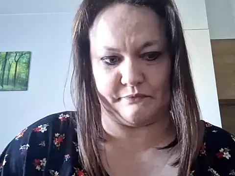 OpheliaMilf online show from April 2026 01:15:01 PM