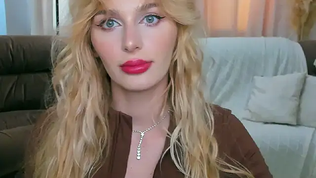 blonde  flirt online show from April 2026 06:50:02 AM