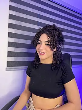 Odett Khastoff online show from April 2026 05:14:01 AM