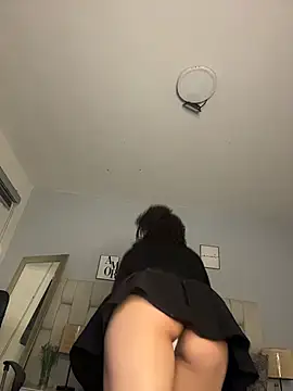 Snapshot of Odett_Khastoff chatting on June 2026 10:15:01 AM Odett Khastoff online show from June 2026 10:15:01 AM