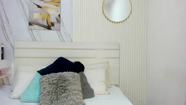 GrayHall online show from April 2026 09:04:02 PM