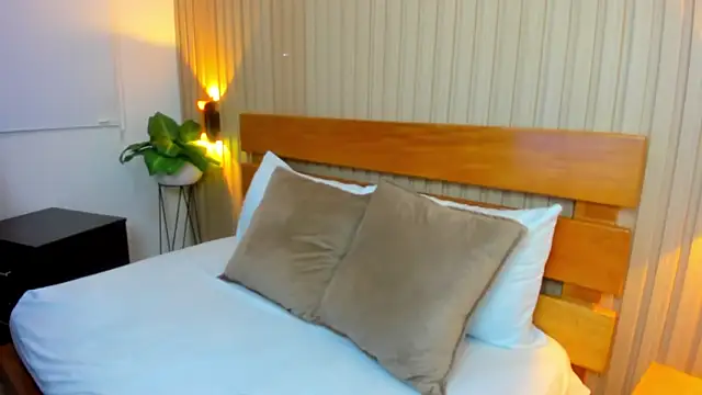 anahi weeks online show from April 2026 07:32:01 PM