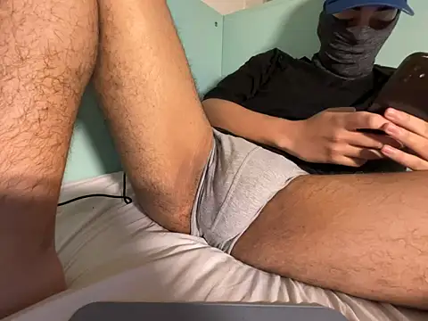 Rebeu 77 online show from April 2026 10:37:01 PM